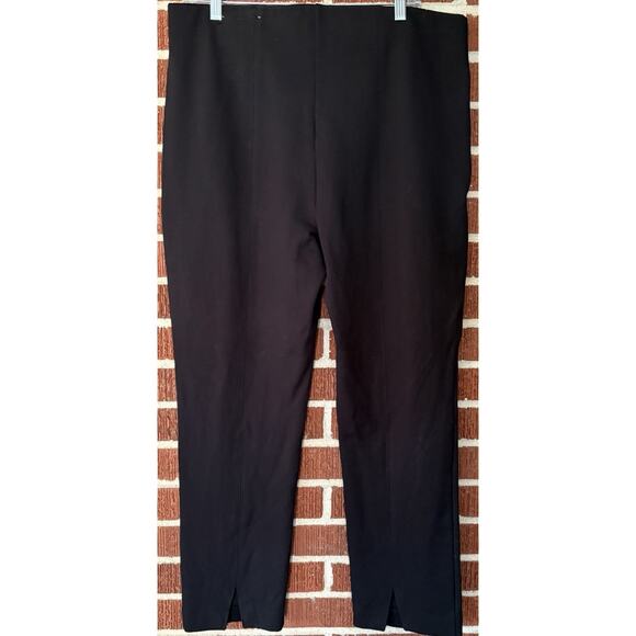 Chico’s Black Pull On Knit Pants Zipper Pockets Center Seam Size 2 (Large) - Picture 2 of 3